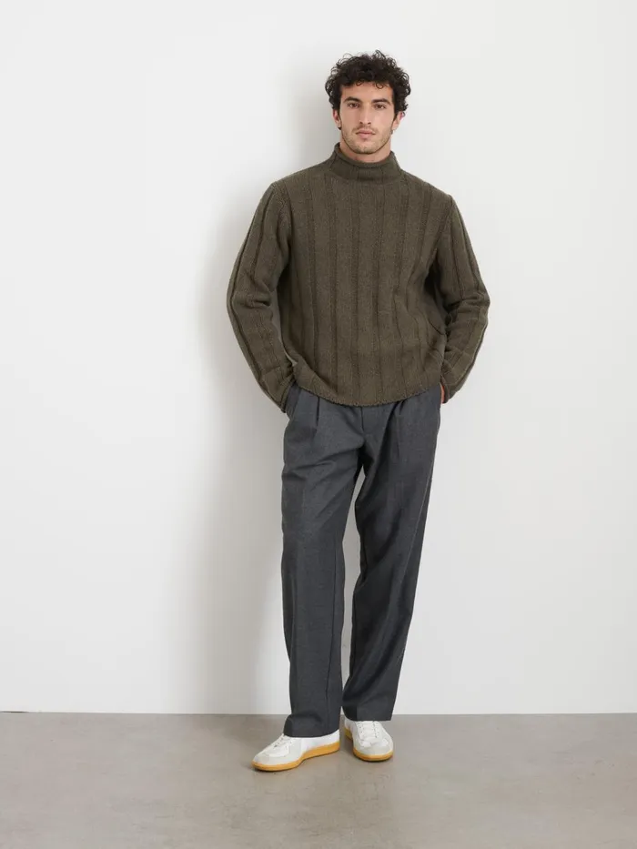Alex Mill Sweaters Sweatshirts Men Mateo Roll Neck Sweater In Ribbed Wool Cotton Heather Olive