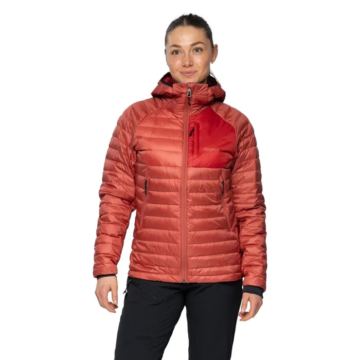 Bergans Of Norway Down Jackets Vaagaa Light Down Jacket Hood Rusty Dust Crimson Red 8211 Women Bergans Of Norway Down Jackets Vaagaa Light Down Jacket Hood Rusty Dust Crimson Red 8211 Women