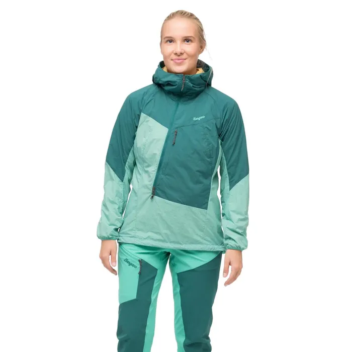 Bergans Of Norway Softshell Jackets Tind Windbreaker Anorak Light Malachite Green Malachite Green 8211 Women Bergans Of Norway Softshell Jackets Tind Windbreaker Anorak Light Malachite Green Malachite Green 8211 Women