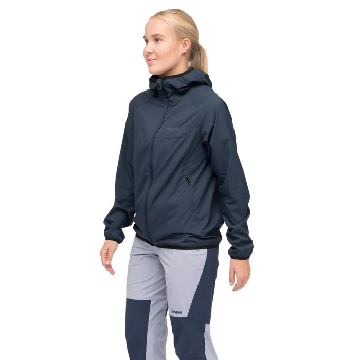 Bergans Of Norway Softshell Jackets Vaagaa Windbreaker Jacket Navy Blue 8211 Women