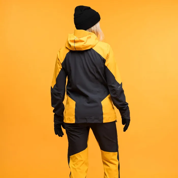 Bergans Of Norway Softshell Jackets Y Mountainline Hybrid Softshell Jacket Mango Yellow Dark Shadow Grey 8211 Women