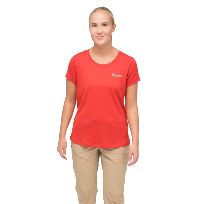 Bergans Of Norway TShirts Rabot Emblem Wool Tee Fire Red 8211 Women