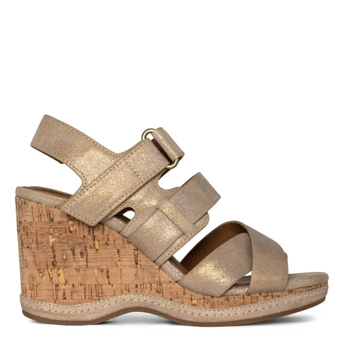 Casual Women Donald Pliner FABLLE Light Bronze