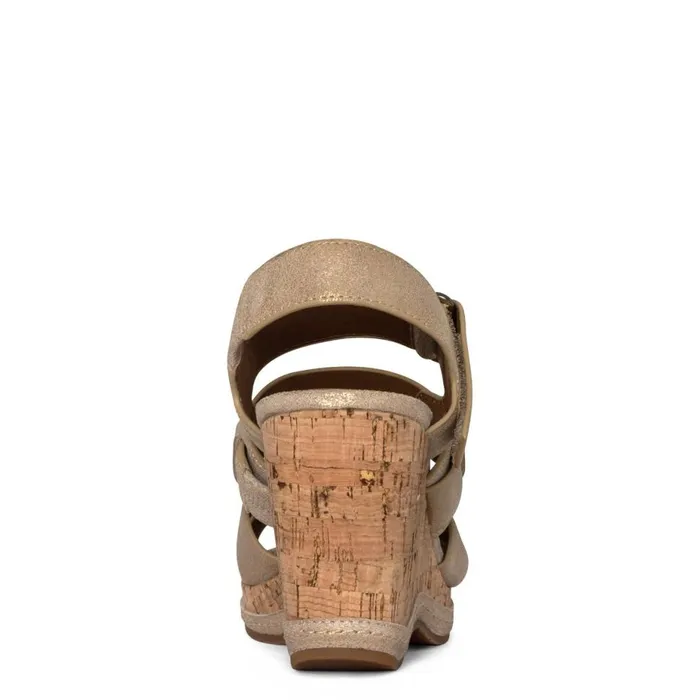 Casual Women Donald Pliner FABLLE Light Bronze