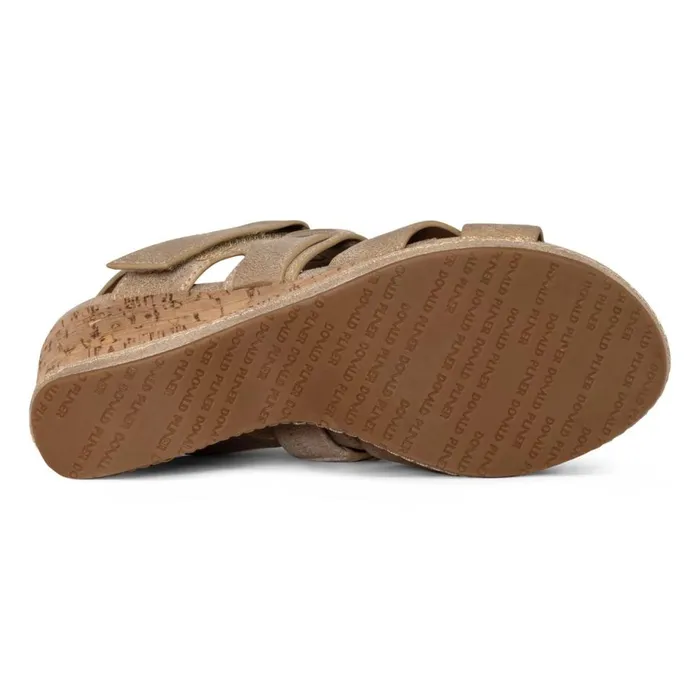 Casual Women Donald Pliner FABLLE Light Bronze