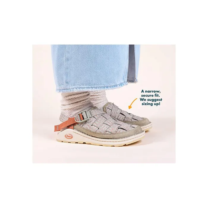 Chaco Canyon Woven Clog Fade Black and White Women Clogs and SlipOns Chaco Canyon Woven Clog Fade Black and White Women Clogs and SlipOns