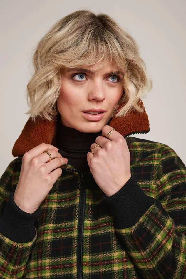 Coats and Jackets Women King Louie Arizona Jacket Charonne Black 8211 Charonne Coats and Jackets Women King Louie Arizona Jacket Charonne Black 8211 Charonne
