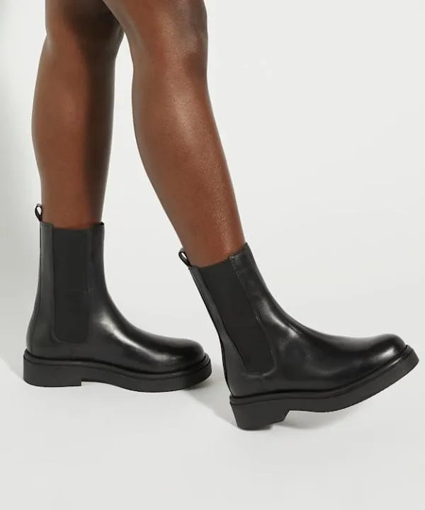 Dune London Chelsea Boots Palmo Black Chunky Leather Chelsea Boots Dune London Black 8211 Women Dune London Chelsea Boots Palmo Black Chunky Leather Chelsea Boots Dune London Black 8211 Women