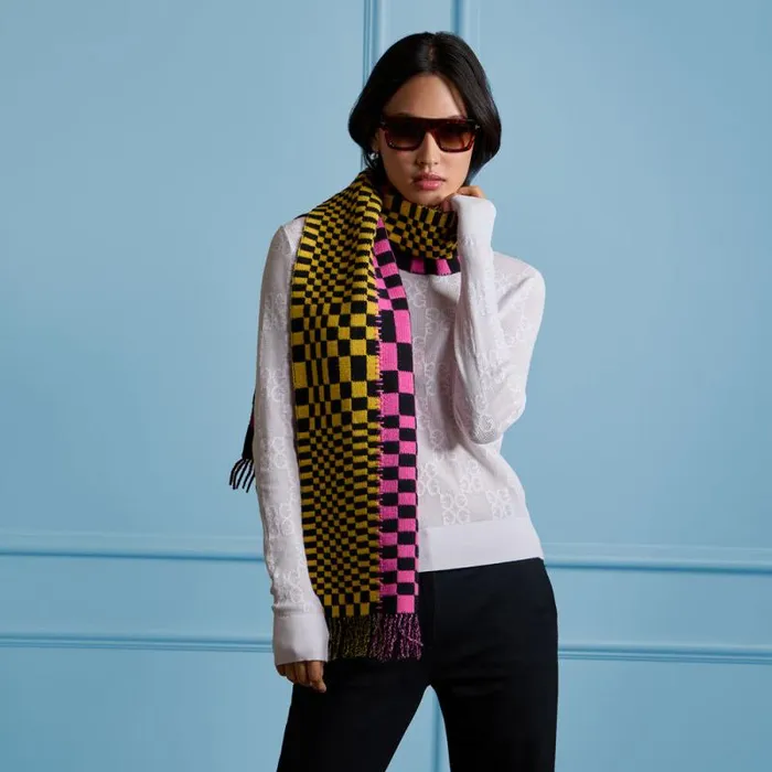 GFORE LTD RELEASE DISTORTED CHECK MERINO WOOL SCARF Cyberknockout Pink MenWomen Novelty GFORE LTD RELEASE DISTORTED CHECK MERINO WOOL SCARF Cyberknockout Pink MenWomen Novelty