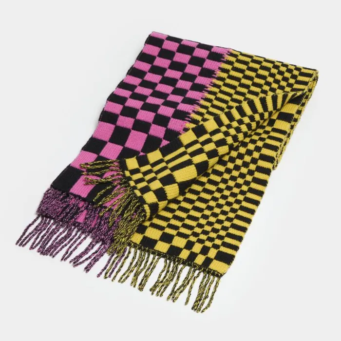GFORE LTD RELEASE DISTORTED CHECK MERINO WOOL SCARF Cyberknockout Pink MenWomen Novelty GFORE LTD RELEASE DISTORTED CHECK MERINO WOOL SCARF Cyberknockout Pink MenWomen Novelty