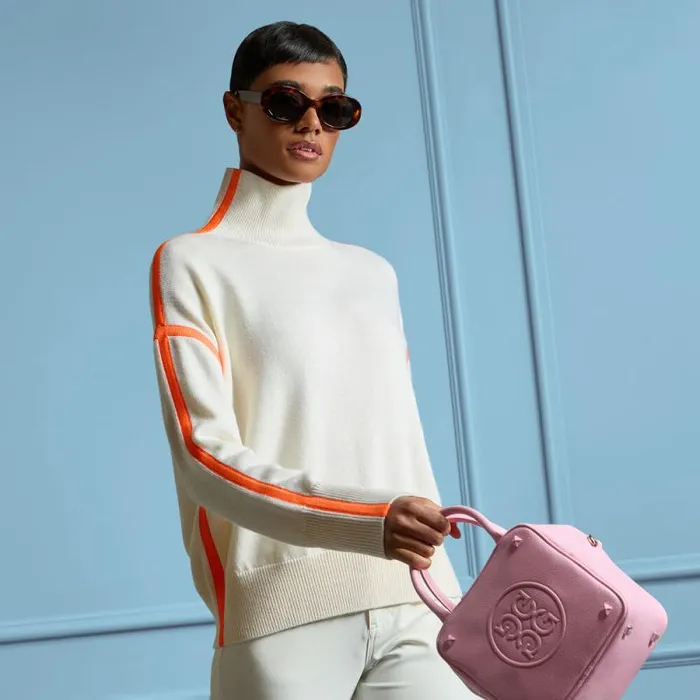 GFORE MERINO WOOL CONTRAST STRIPE TURTLENECK SWEATER Chalk White Women Sweaters GFORE MERINO WOOL CONTRAST STRIPE TURTLENECK SWEATER Chalk White Women Sweaters