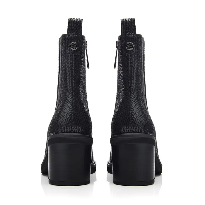 Heeled And Wedge Boots Women Moda In Pelle Calliope Black Snake Print