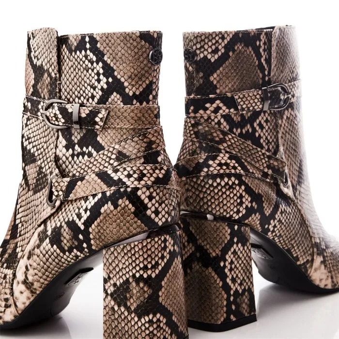 Heeled And Wedge Boots Women Moda In Pelle Kamina Natural Snake Print