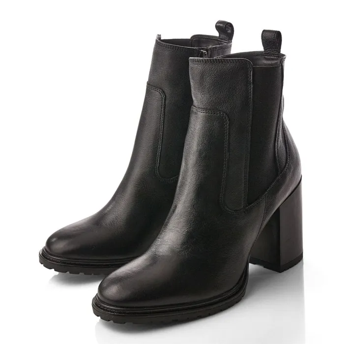 Heeled And Wedge Boots Women Moda In Pelle Kayari Black Leather