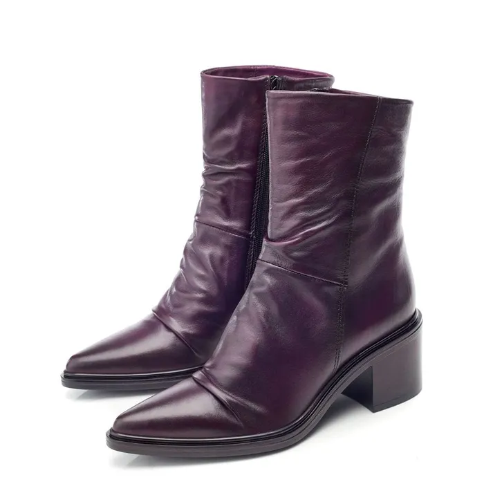 Heeled And Wedge Boots Women Moda In Pelle Oppal Purple Leather