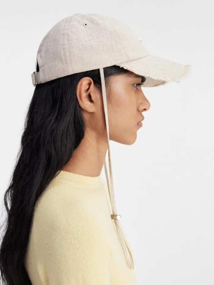 JACQUEMUS The Artichaut Cap Light Greige WomenMen Hats