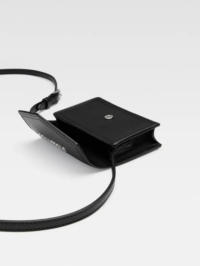 JACQUEMUS The Azur Cardholder Black Men Small Leather Goods JACQUEMUS The Azur Cardholder Black Men Small Leather Goods