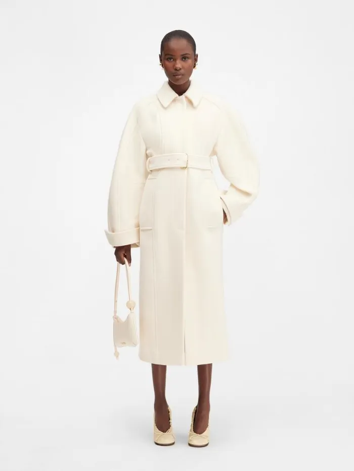 JACQUEMUS The Bari Coat Offwhite Women Coats and Jackets
