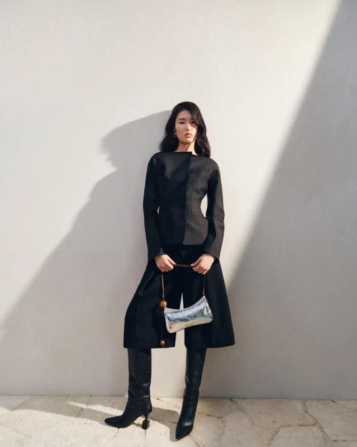 JACQUEMUS The Bisou Perle Silver Women Shoulder Bags JACQUEMUS The Bisou Perle Silver Women Shoulder Bags