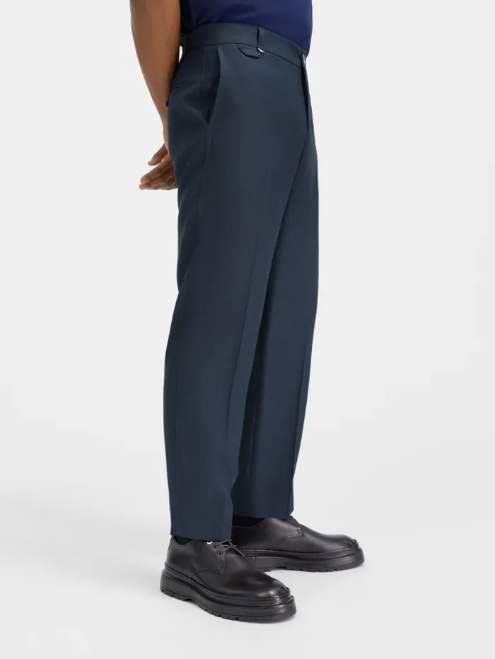 JACQUEMUS The Cabri Pants Dark Navy Men Trousers and Shorts JACQUEMUS The Cabri Pants Dark Navy Men Trousers and Shorts