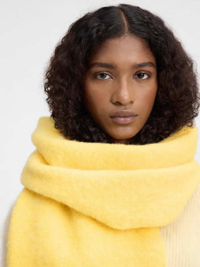 JACQUEMUS The Carro Scarf Yellow WomenMen Scarves Beanies and Gloves JACQUEMUS The Carro Scarf Yellow WomenMen Scarves Beanies and Gloves