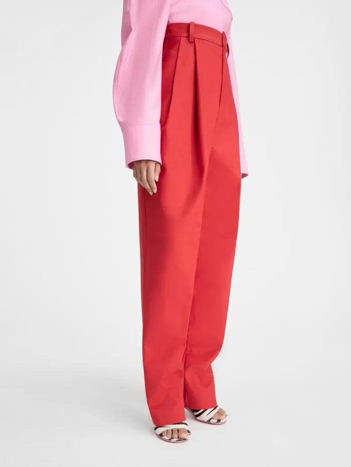 JACQUEMUS The Curzio Highwaisted Pants Red Women Trousers and Shorts