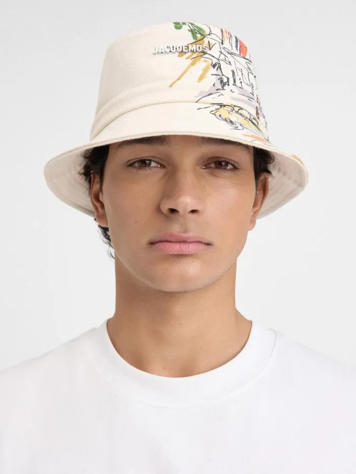 JACQUEMUS The Gadjo Bucket Hat Print Capri Cars White WomenMen Hats