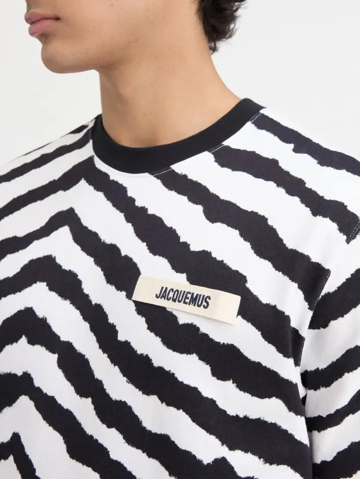 JACQUEMUS The Gros Grain Tshirt Black and White Zebra WomenMen Tshirts JACQUEMUS The Gros Grain Tshirt Black and White Zebra WomenMen Tshirts