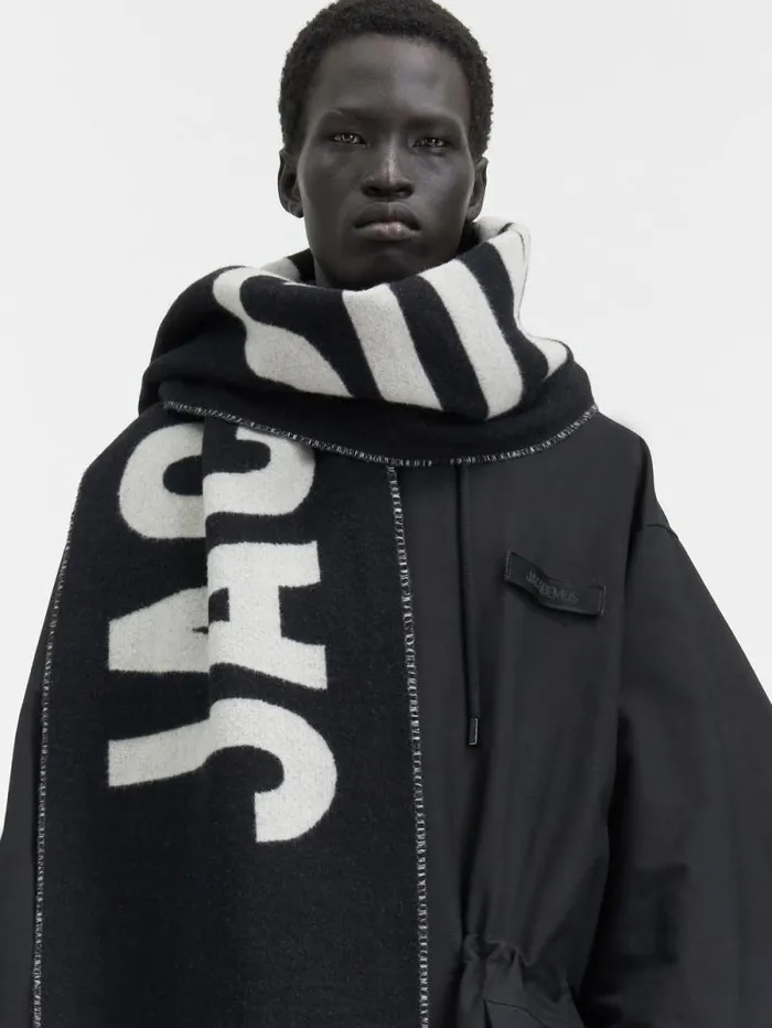 JACQUEMUS The Jacquemus Scarf Black WomenMen Scarves Beanies and Gloves JACQUEMUS The Jacquemus Scarf Black WomenMen Scarves Beanies and Gloves