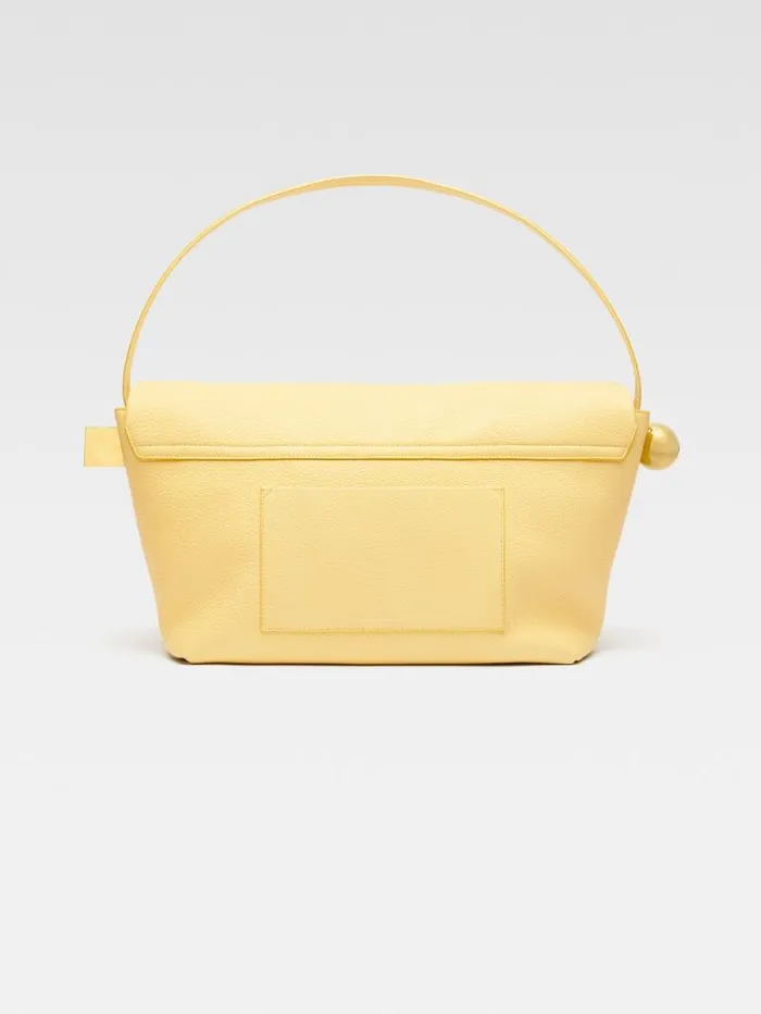JACQUEMUS The Large Rond Carr Light Yellow Women Shoulder Bags JACQUEMUS The Large Rond Carr Light Yellow Women Shoulder Bags