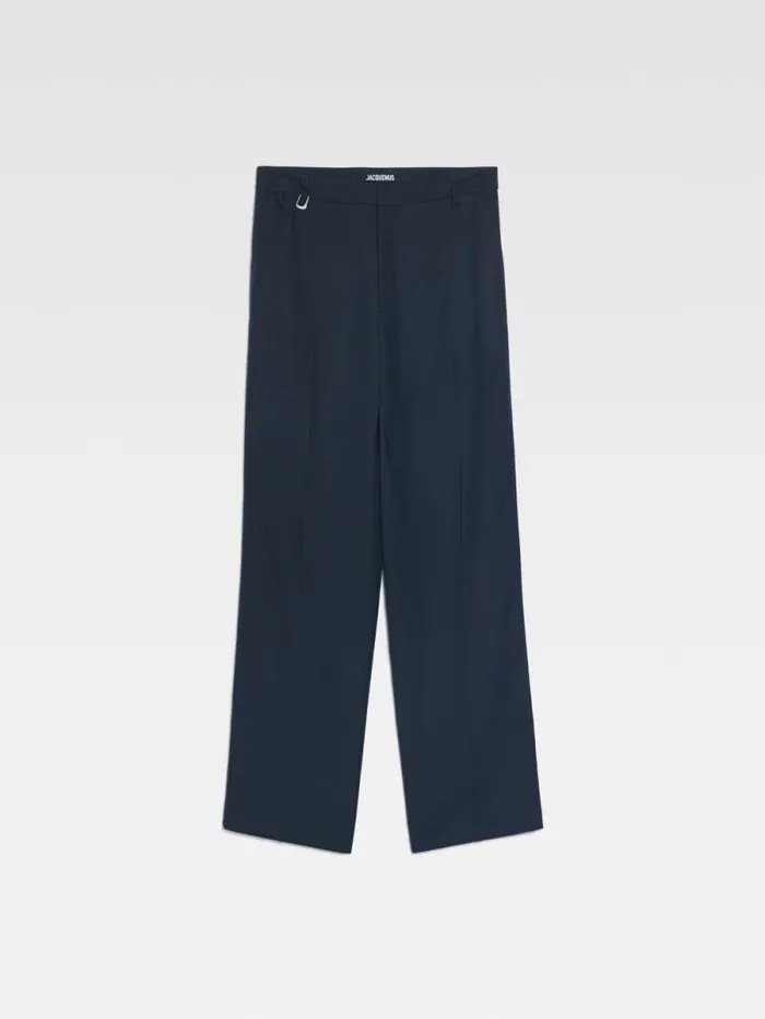 JACQUEMUS The Melo Pants Dark Navy Men Trousers and Shorts JACQUEMUS The Melo Pants Dark Navy Men Trousers and Shorts
