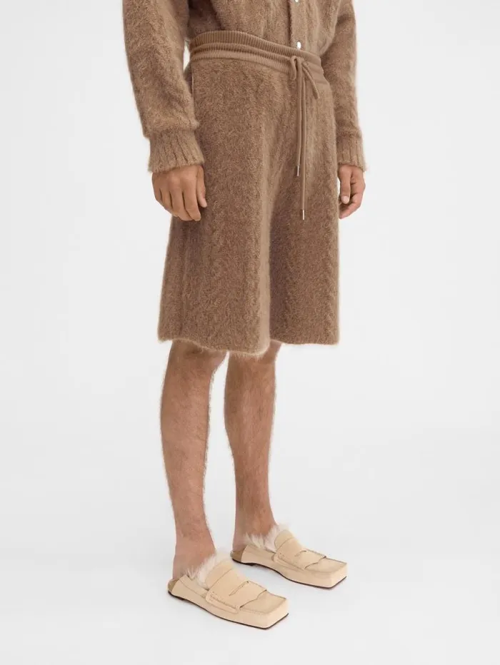 JACQUEMUS The Nuvola Shorts Camel WomenMen Trousers and Shorts JACQUEMUS The Nuvola Shorts Camel WomenMen Trousers and Shorts