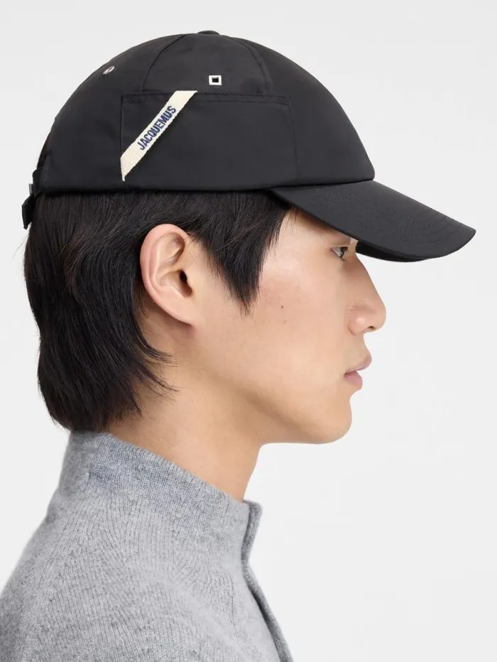 JACQUEMUS The Ovalie Cap Black WomenMen Hats JACQUEMUS The Ovalie Cap Black WomenMen Hats