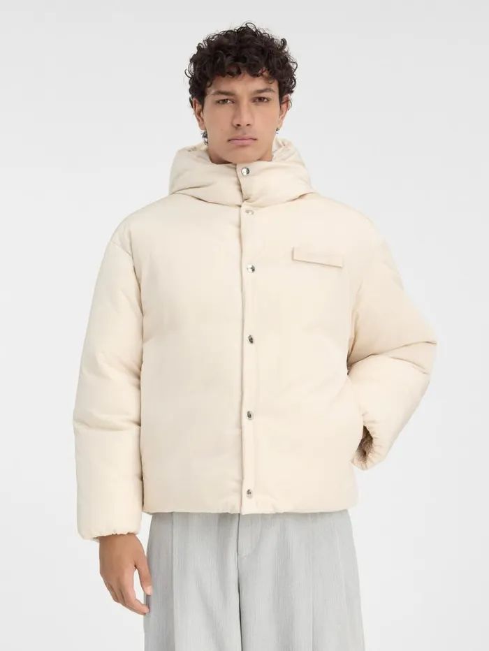 JACQUEMUS The Puffer Jacket Offwhite Men Coats and Jackets JACQUEMUS The Puffer Jacket Offwhite Men Coats and Jackets