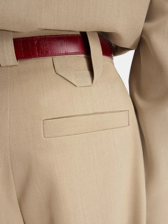 JACQUEMUS The Ravello Shorts Beige Men Trousers and Shorts JACQUEMUS The Ravello Shorts Beige Men Trousers and Shorts