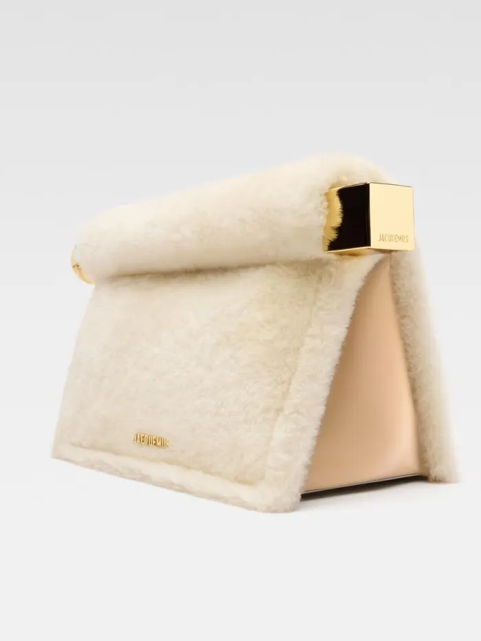 JACQUEMUS The Rond Carr Clutch Offwhite Women Crossbody and Handbags JACQUEMUS The Rond Carr Clutch Offwhite Women Crossbody and Handbags
