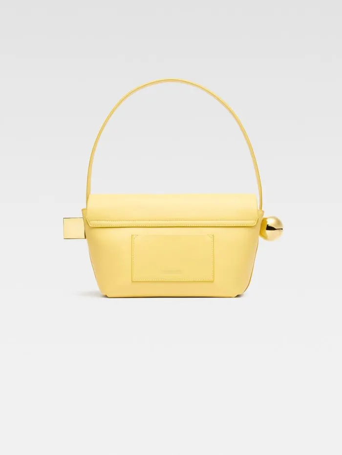 JACQUEMUS The Rond Carr Light Yellow Women Shoulder Bags JACQUEMUS The Rond Carr Light Yellow Women Shoulder Bags