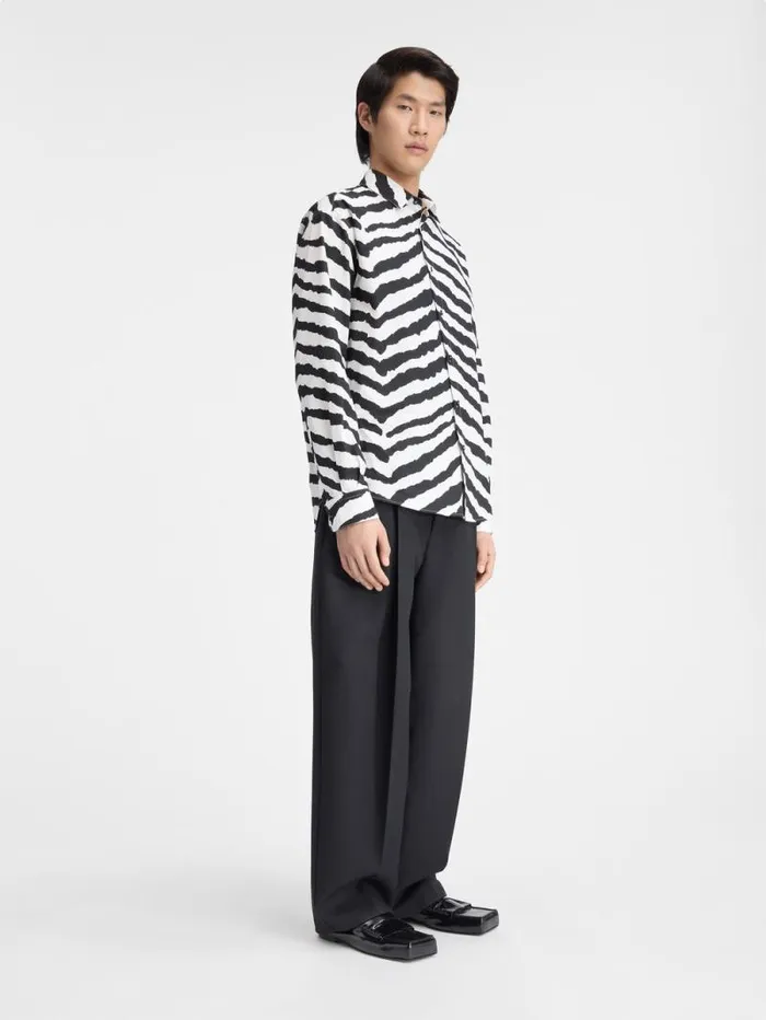 JACQUEMUS The Simon Shirt Print Zebra White Black Men Shirts JACQUEMUS The Simon Shirt Print Zebra White Black Men Shirts