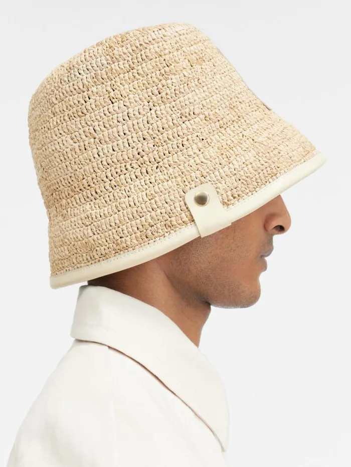 JACQUEMUS The Soli Bucket Hat Ivory WomenMen Hats
