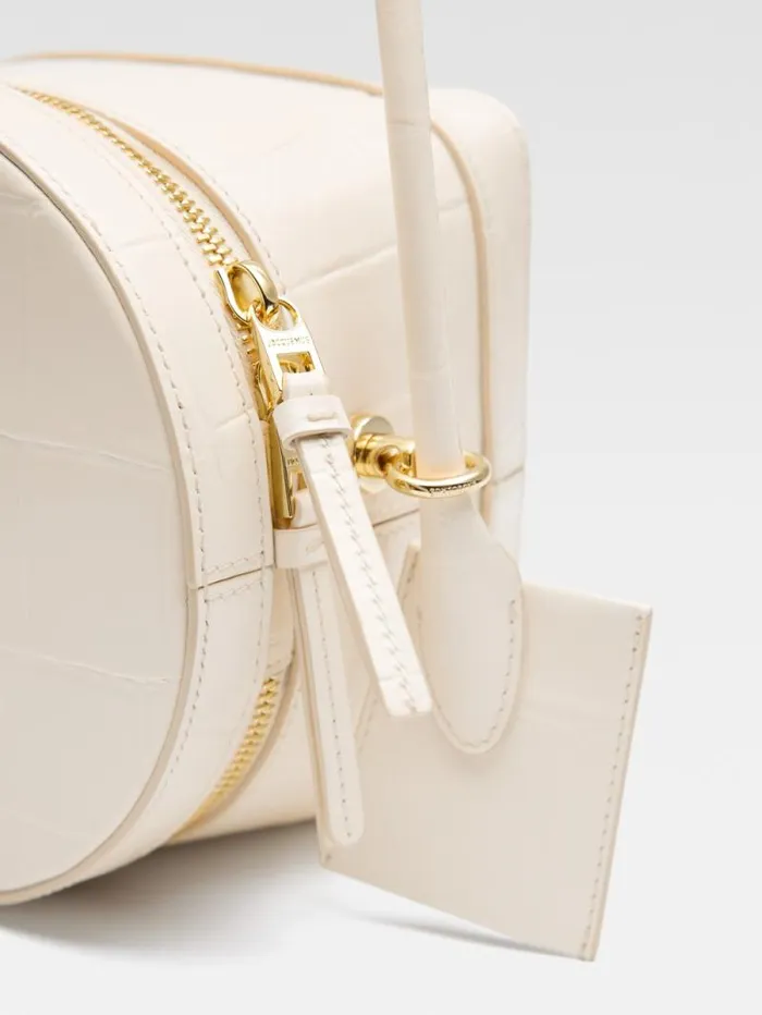 JACQUEMUS The Vanito Light Ivory Women Crossbody and Handbags JACQUEMUS The Vanito Light Ivory Women Crossbody and Handbags