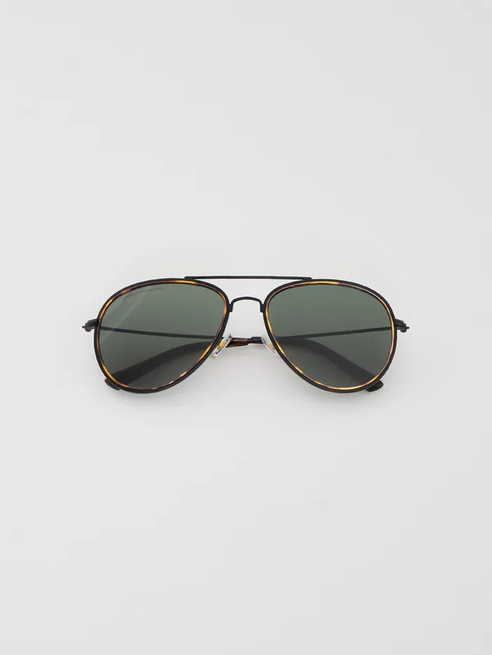 Man Sunglasses French Connection Metal DFrame Rim Detailed Sunglasses Tort Man Sunglasses French Connection Metal DFrame Rim Detailed Sunglasses Tort