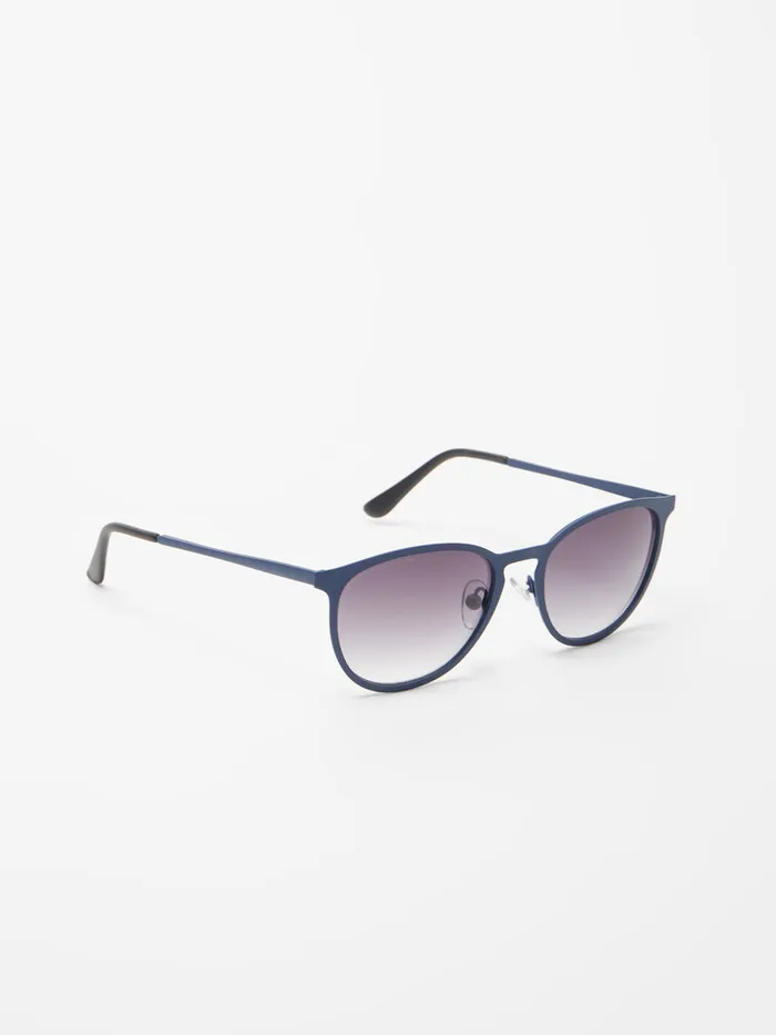 Man Sunglasses French Connection Preppy Round Sunglasses Utility Blue Man Sunglasses French Connection Preppy Round Sunglasses Utility Blue