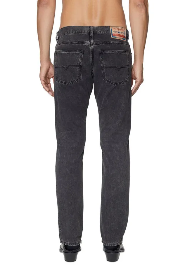 Men Diesel Jeans Regular Jeans 1995 DSark 09B87 Blackdark Grey Men Diesel Jeans Regular Jeans 1995 DSark 09B87 Blackdark Grey