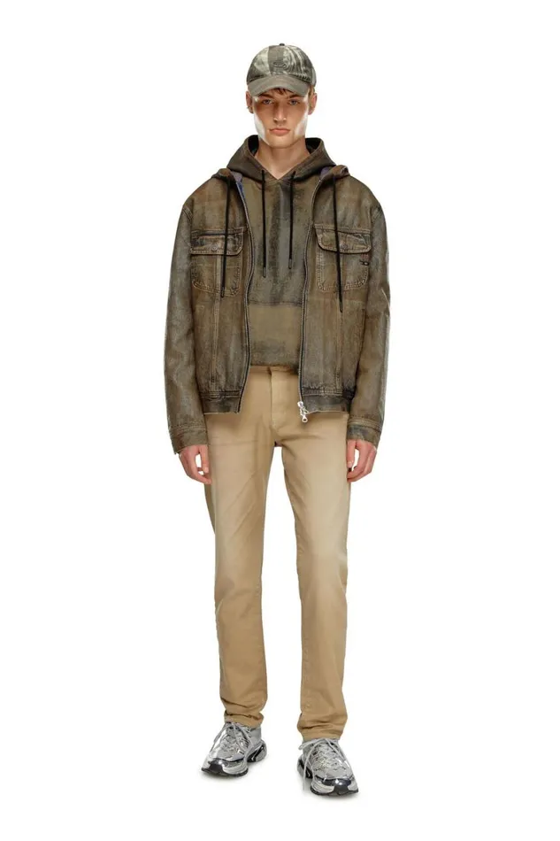 Men Diesel Jeans Slim 2060 DStrukt Joggjeans 0670M Beige