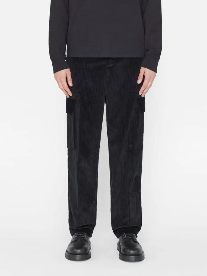Men Pants and Shorts FRAME Wide Wale Corduroy Cargo Pants 8212 Noir Men Pants and Shorts FRAME Wide Wale Corduroy Cargo Pants 8212 Noir