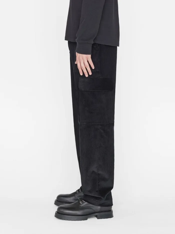 Men Pants and Shorts FRAME Wide Wale Corduroy Cargo Pants 8212 Noir Men Pants and Shorts FRAME Wide Wale Corduroy Cargo Pants 8212 Noir