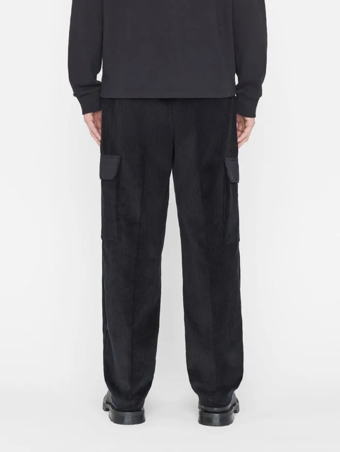 Men Pants and Shorts FRAME Wide Wale Corduroy Cargo Pants 8212 Noir Men Pants and Shorts FRAME Wide Wale Corduroy Cargo Pants 8212 Noir