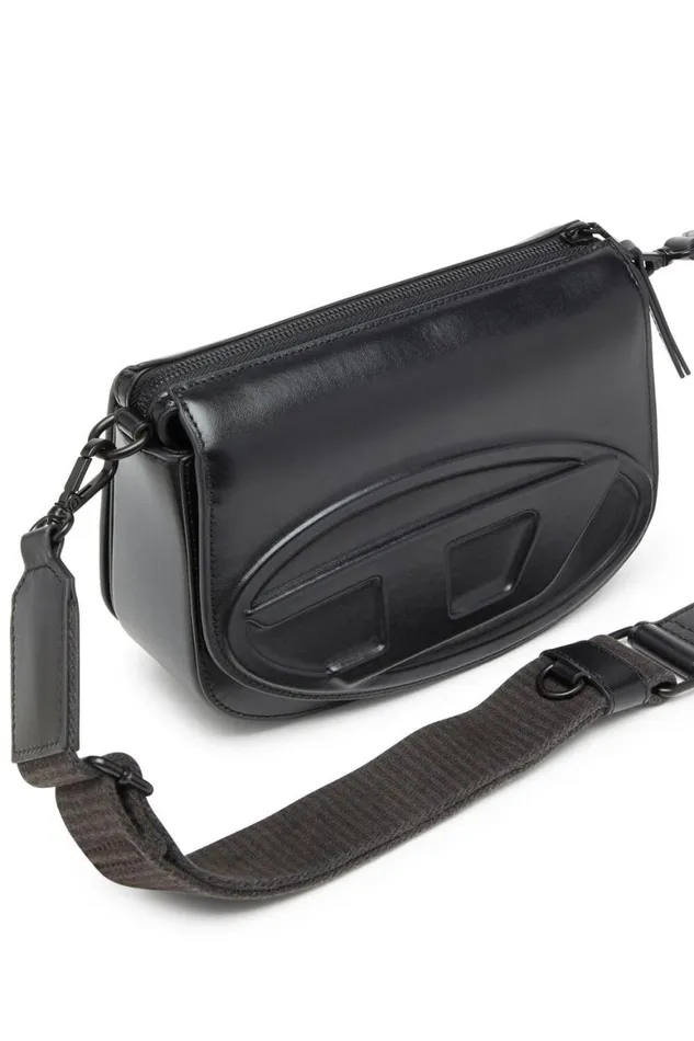 MenWomen Diesel Crossbody Bags 1DR CAMERA BAG Black MenWomen Diesel Crossbody Bags 1DR CAMERA BAG Black