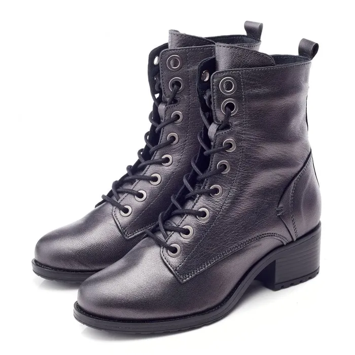 MidCalf Boots Women Moda In Pelle Bezzie Grey Metallic Leather