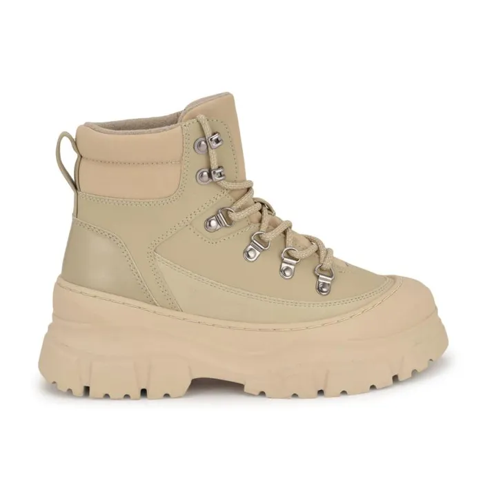 Nine West Boots and Booties Women Budde Lug Sole Casual Booties Light Natural Nine West Boots and Booties Women Budde Lug Sole Casual Booties Light Natural